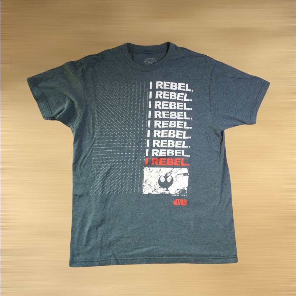 Men’s Medium Star Wars Tshirt